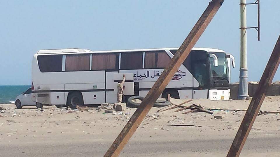 شحنة قناصة تدخل عدن قبل مظاهرات الخميس القادم