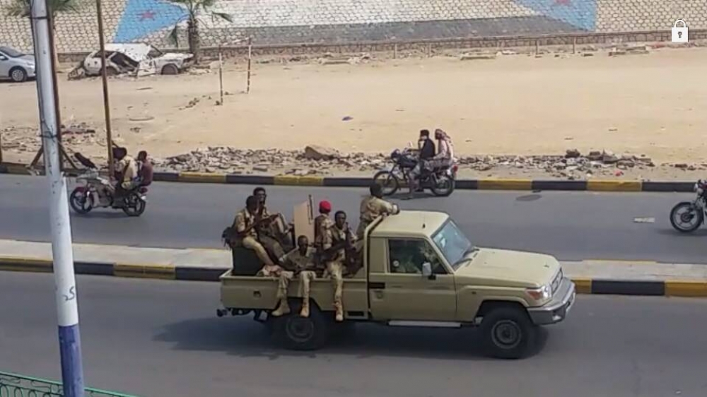 علي محسن يتخذ خطوات عسكرية بشأن المجلس الانتقالي.. السودان تتدخل