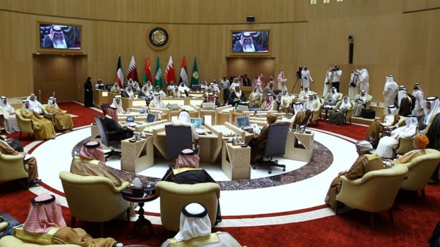 الخليج يرفض طلباً شمالياً بتسمية مجلس انتقالي عدن بـ”المتمردين”
