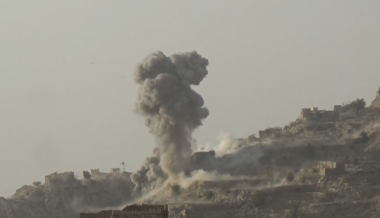 الجيش السعودي يقصف قرى سكنية بصعدة والطيران المسير يغير على الحديدة