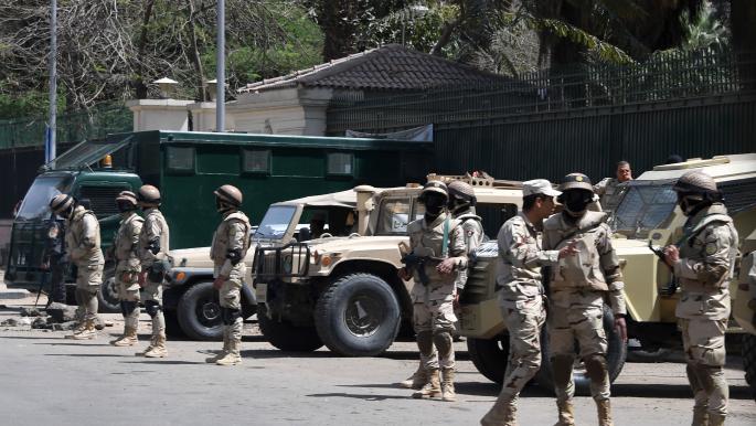 الأركان المصرية ترفض أي استجابة لضغوط التحالف لتنفيذ تدخل مصري عسكري في اليمن