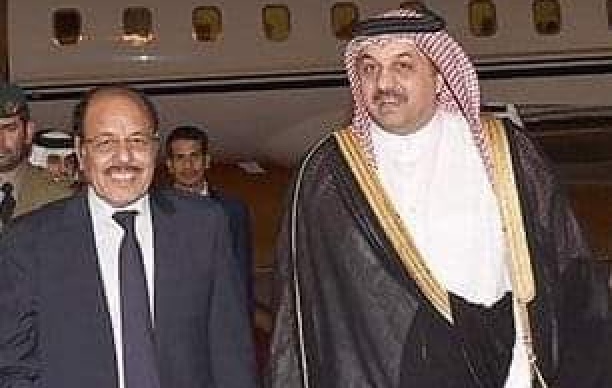 الانتقالي يكشف: إعادة الرياض عبر قطر لعلي محسن إلى اليمن مقابل إعادة الإمارات للزبيدي إلى عدن