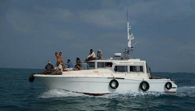 للأبحاث البحرية والبيئة قوارب تابعة لسلطات صنعاء تنفذ دوريات يومية في البحر الأحمر
