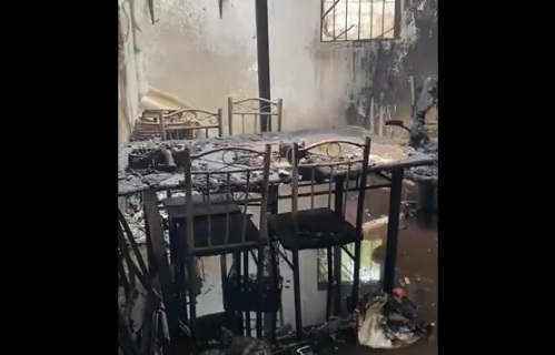 قوات الانتقالي تقتحم منزل قيادي بالإصلاح وتنهبه وتقتل زوجته وتحرق المنزل بعدن