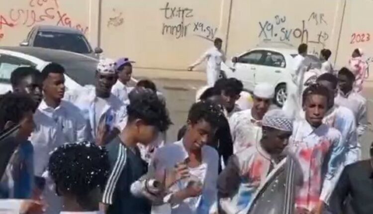 فيديو لشباب سعوديين في مراكز الترفيه يكشف أهمية مراكز صنعاء الصيفية