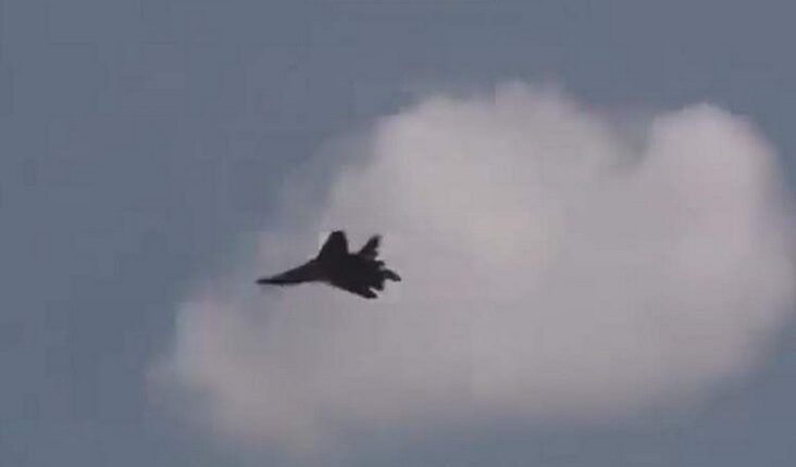 تحليق مكثف للطيران الحربي في سماء المحافظات الجنوبية