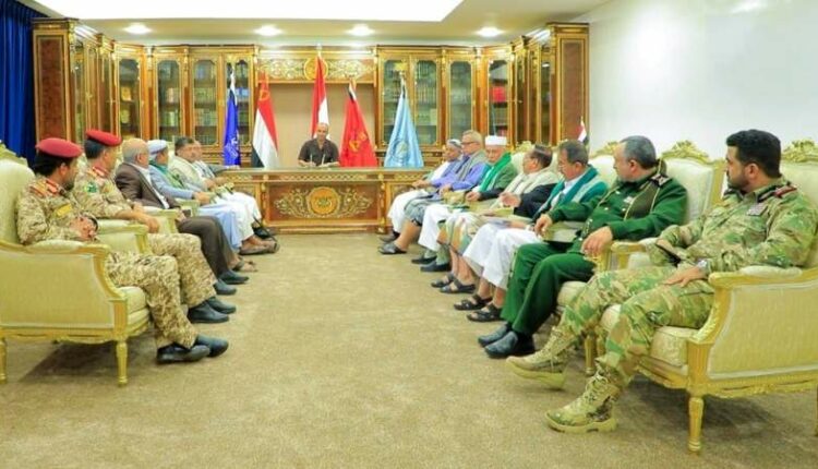 عاجل| ‏ مجلس الدفاع الوطني يعلن إقالة حكومة بن حبتور ويكلفها بتسيير الأعمال