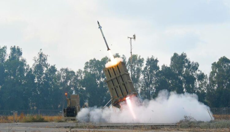 مركز لوفر المتخصص بدراسات الأمن القومي الأمريكي: الصواريخ اليمنية الأكثر خطورة على إسرائيل