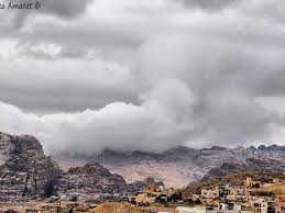 الأرصاد اليمنية تتوقع: أجواء باردة مع هطول أمطار