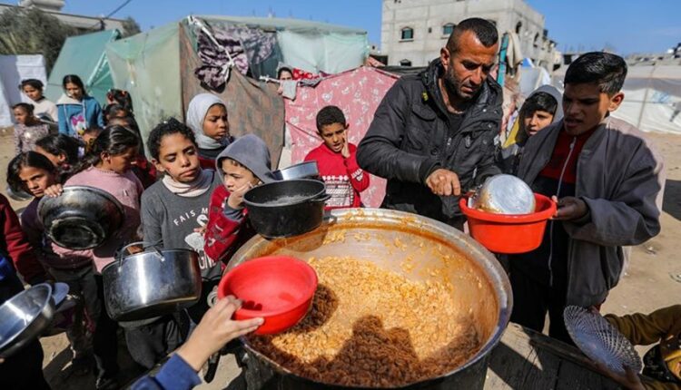 منظمة الصحة العالمية: تعليق تمويل الأونروا سيكون له عواقب كارثية على قطاع غزة