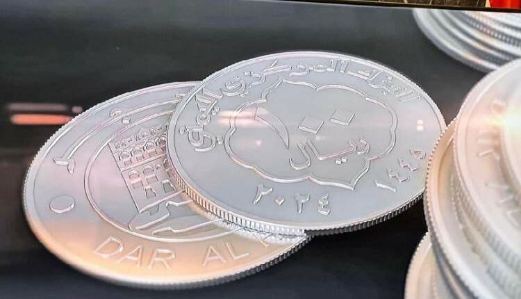 عبدالسلام: العملة المعدنية الجديدة فئة 100 ريال خطوة إيجابية في طريق المعالجة الشاملة