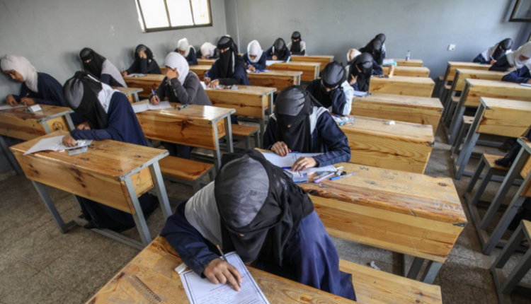 انطلاق اختبارات الثانوية العامة في صنعاء وبقية المحافظات