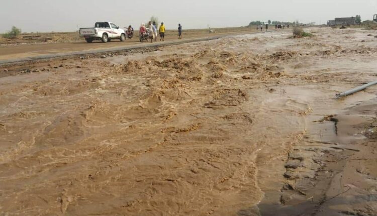 سيول الأمطار الغزيرة تؤدي لمقتل قياديين في قيوات العمالقة وطارق جنوب الحديدة