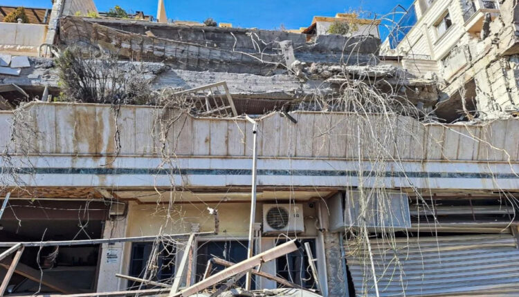 عدوان إسرائيلي على دمشق يستهدف مبنى سكنياً والاحتلال يزعم ضرب “قيادة الجهاد الإسلامي”