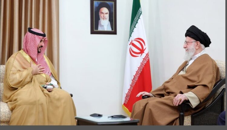 خامنئي يستقبل وزير الدفاع السعودي: رسائل استراتيجية بين الرياض وطهران في ظل التحولات الإقليمية