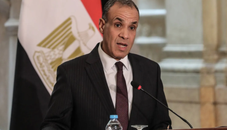  مصر تكشف عن مباحثات لهدنة تمتد 60 يوما في غزة وتحذر من تداعيات التصعيد الإسرائيلي