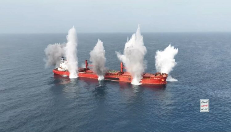 عمليات اليمن تسقط رهانات ترامب على كسر الإسناد اليمني