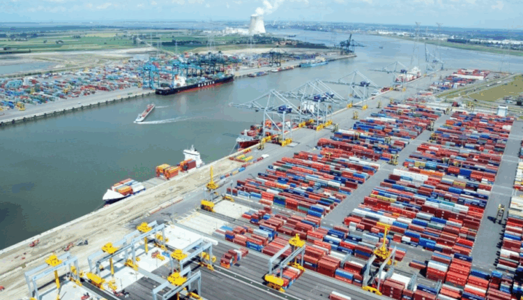 محكمة بلجيكية تأمر بوقف شحن الأسلحة إلى “إسرائيل”