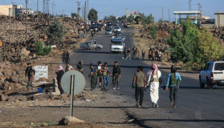 اشتباكات دامية جنوب سوريا تسفر عن عشرات القتلى