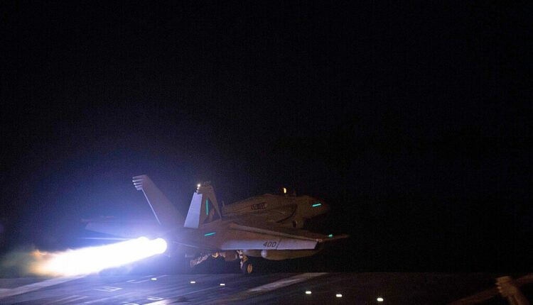 باحثة أمريكية: فشل أمريكي مدوٍّ في اليمن وحملة القصف عززت موقع صنعاء