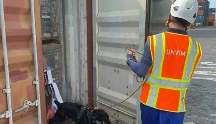 تشديد الحصار على اليمن بعد الهزيمة الأمريكية في البحر الأحمر.. صنعاء تعترض على إجراءات الأمم المتحدة “الأمريكية”