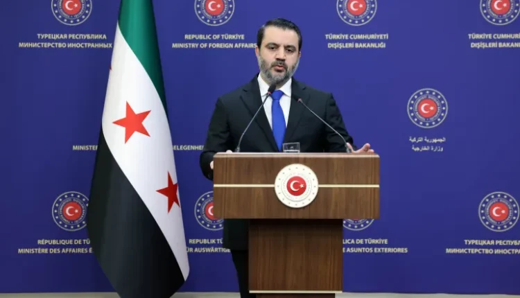 دمشق تفتح أبواب التطبيع في باريس لقاءات وتنازلات عن  السيادة السورية