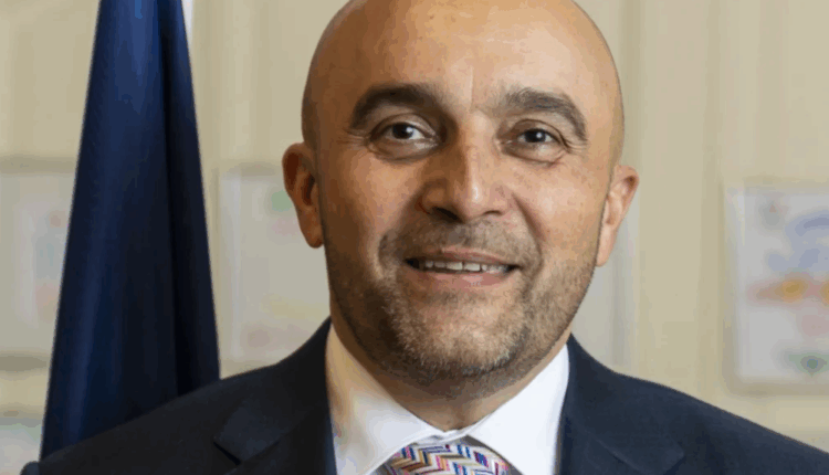 فرنسا تعلن اعترافها بدولة فلسطين في سبتمبر المقبل