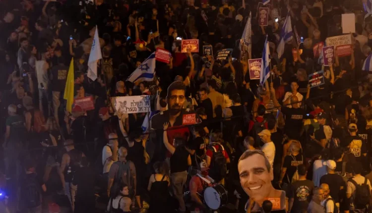 عائلات الأسرى تتوعد حكومة نتنياهو بإضراب شامل.. غدا يتوقف كل شيء