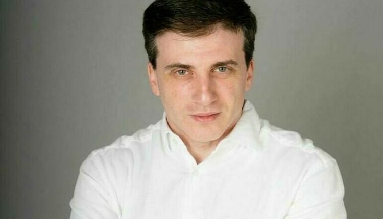 خبير روسي: من المحتمل أن الهجمات التي قامت بها إسرائيل في اليمن كانت بالتنسيق مع السعودية