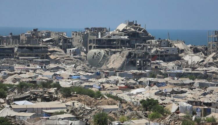 “اليوم الـ700 للإبادة في غزة .. أكثر من 73 ألف شهيد ودمار شامل يتجاوز 90% من القطاع