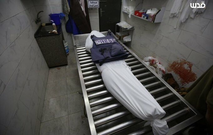 الاحتلال يواصل حربه على الحقيقة.. 239 شهيدًا من الصحفيين في غزة آخرهم إسلام الكومي