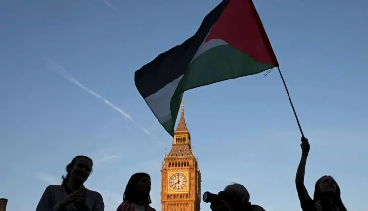 الحكومة البريطانية تعدل خرائطها الرسمية وتدرج اسم “فلسطين”