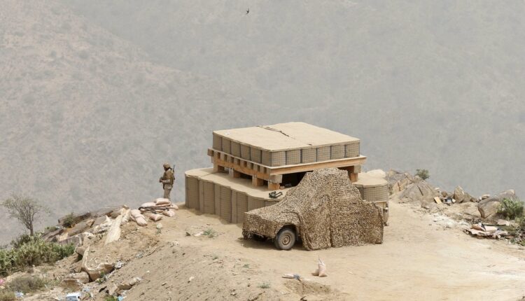 آخر نشاط عسكري سعودي على الحدود مع اليمن بعد تهديدات زعيم أنصار الله للرياض