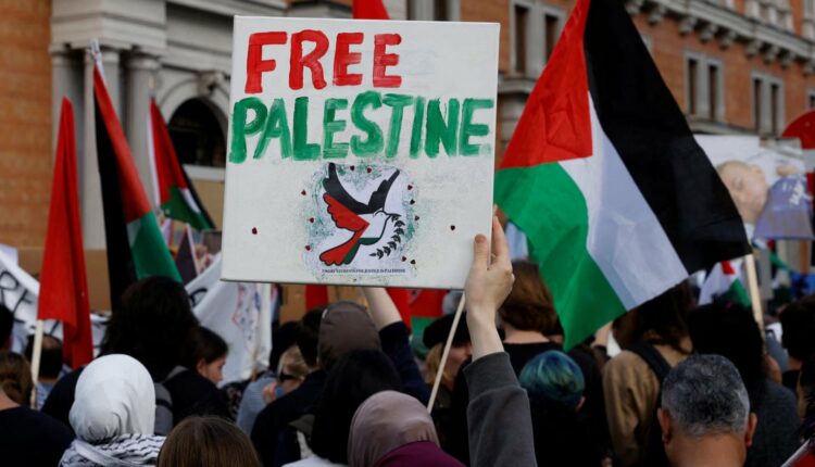  أوروبا .. آلاف المتظاهرين يطالبون بمقاطعة “إسرائيل” ومعاقبتها