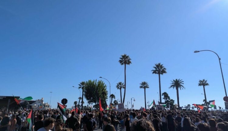 عمال الموانئ الإيطاليون يغلقون مرافئ رئيسية رفضاً للحرب على غزة