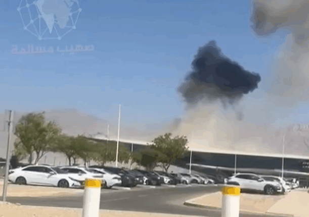 مسيّرة من اليمن تضرب مطار “رامون” وتشلّ حركة الطيران في النقب