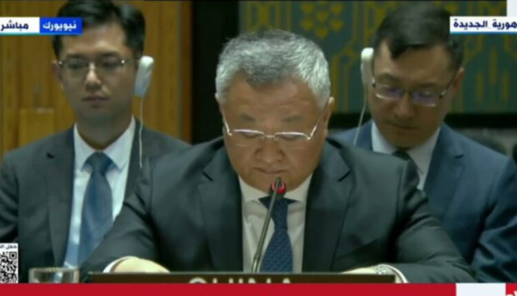 مندوب الصين في مجلس الأمن: يجب احترام سيادة اليمن ووقف القتال في غزة لضمان أمن البحر الأحمر