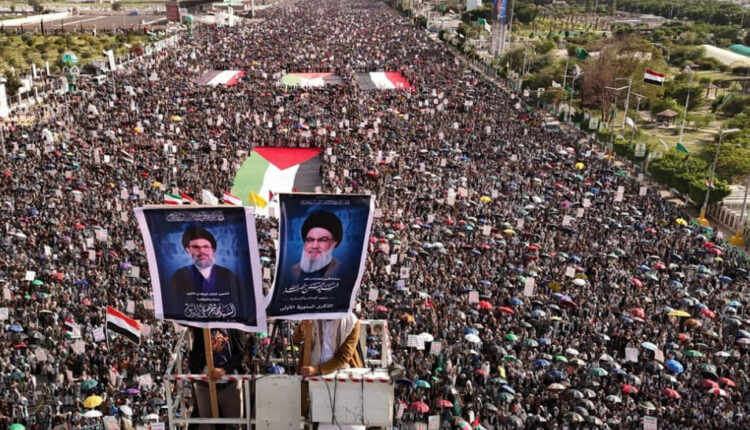 صنعاء تحتشد بالملايين دعما لغزة وتنديدا بالعدوان الصهيوني