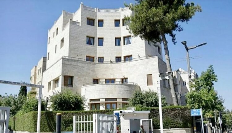 تقارير: الصاروخ اليمني الذي استهدف القدس كان موجهاً نحو منزل نتنياهو