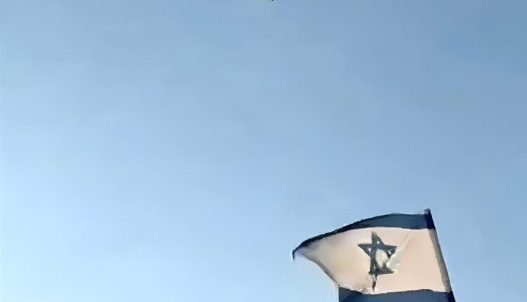 حركة المجاهدين الفلسطينية تُبارك الضربة اليمنية على أم الرشراش وتدعو الشعوب إلى التحرك