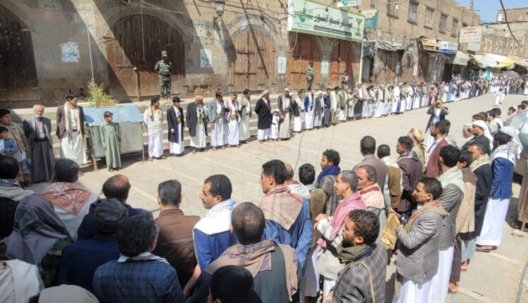 صنعاء..وقفات شعبية تؤكد استمرار التعبئة ونصرة فلسطين