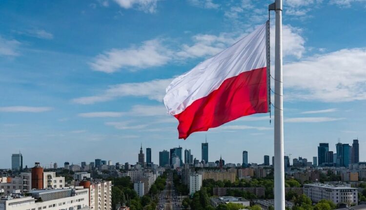 بولندا ترفع جاهزيتها العسكرية بعد ضربات روسية قرب حدودها مع أوكرانيا
