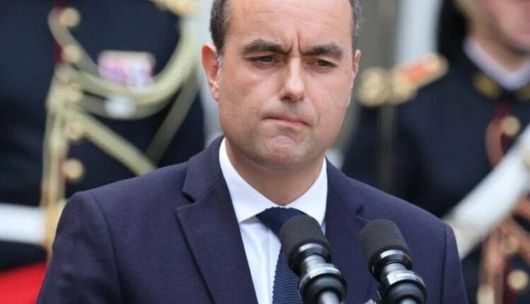 رئيس الوزراء الفرنسي سيباستيان لوكورنو يستقيل بعد ساعات من تعيينه