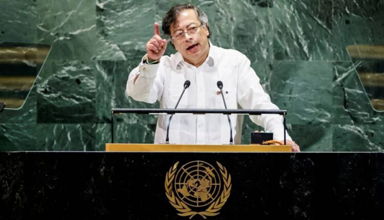 الرئيس الكولومبي: سنمنح الطبيب حسام أبو صفية وسام “بوياكا”