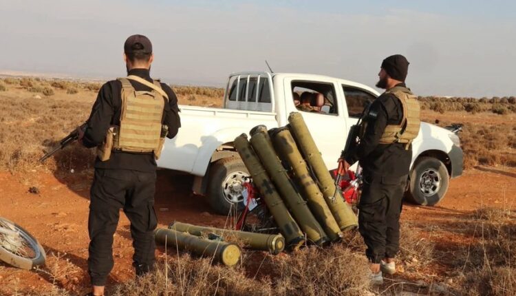 كاتب فلسطيني: “نظام الجولاني” يصادر شحنة أسلحة متجهة إلى لبنان حفاظاً على أمن “إسرائيل”