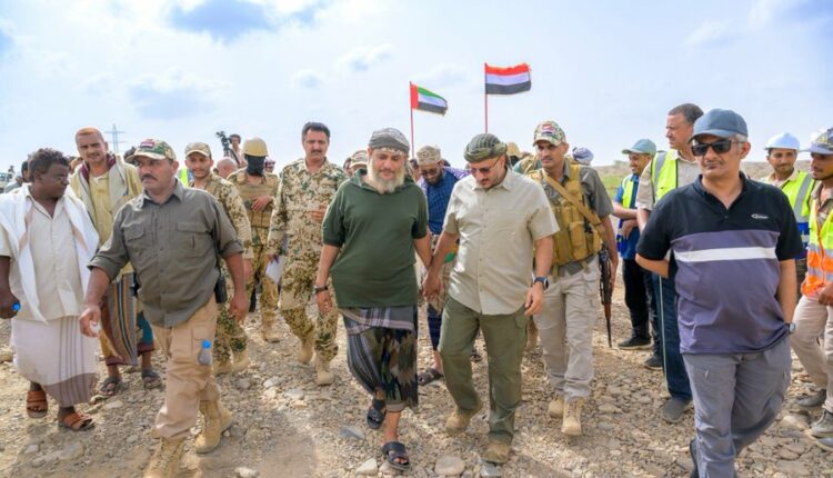 ما الهدف من تلميع صورة طارق في ظل الأزمات التي تعصف بمناطق الحكومة الموالية للتحالف؟