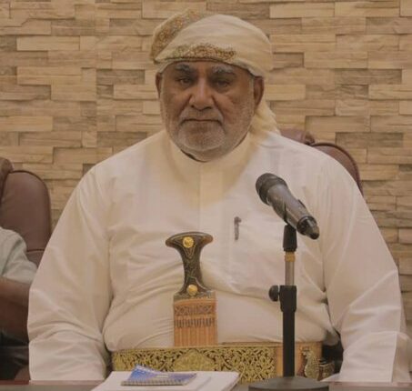 الحريزي: أبناء المهرة لن يقبلوا بوجود قوات أجنبية و”درع الوطن” تهديد للسيادة الوطنية