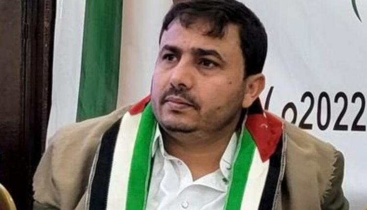 قيادي في أنصار الله يحذر السعودية والإمارات من الرد اليمني