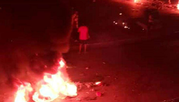 عدن تشتعل من جديد.. المعلا تلتحق بالمنصورة في موجة غضب شعبي ضد التحالف