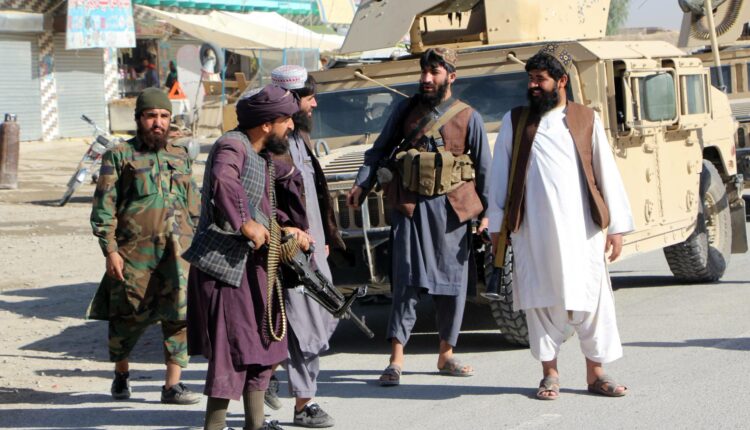 إشتباكات حدودية دامية تعيد التوتر بين أفغانستان وباكستان